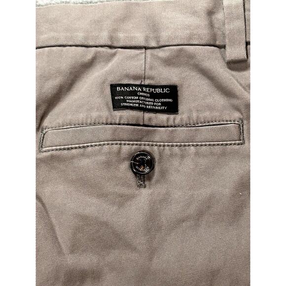 Banana Republic Aiden Chino Mens W30 L30 Pants Khakis Slight Taper Slim - Picture 15 of 16